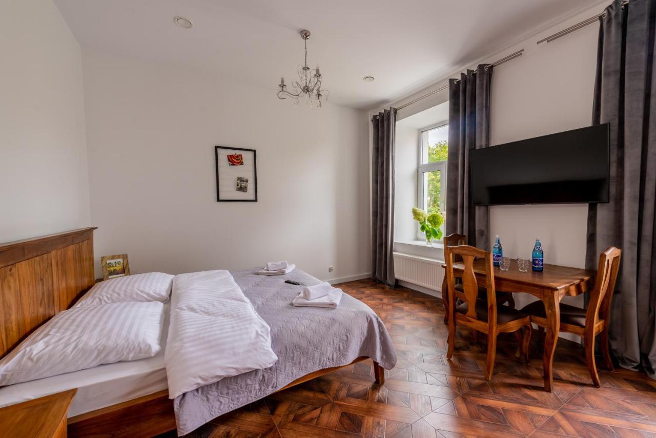 Kamienica Zamenhofa - Apartamenty Na Wynajem Bialystok Exterior photo