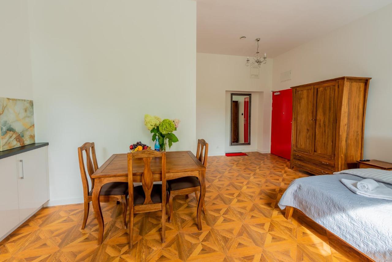 Kamienica Zamenhofa - Apartamenty Na Wynajem Bialystok Exterior photo