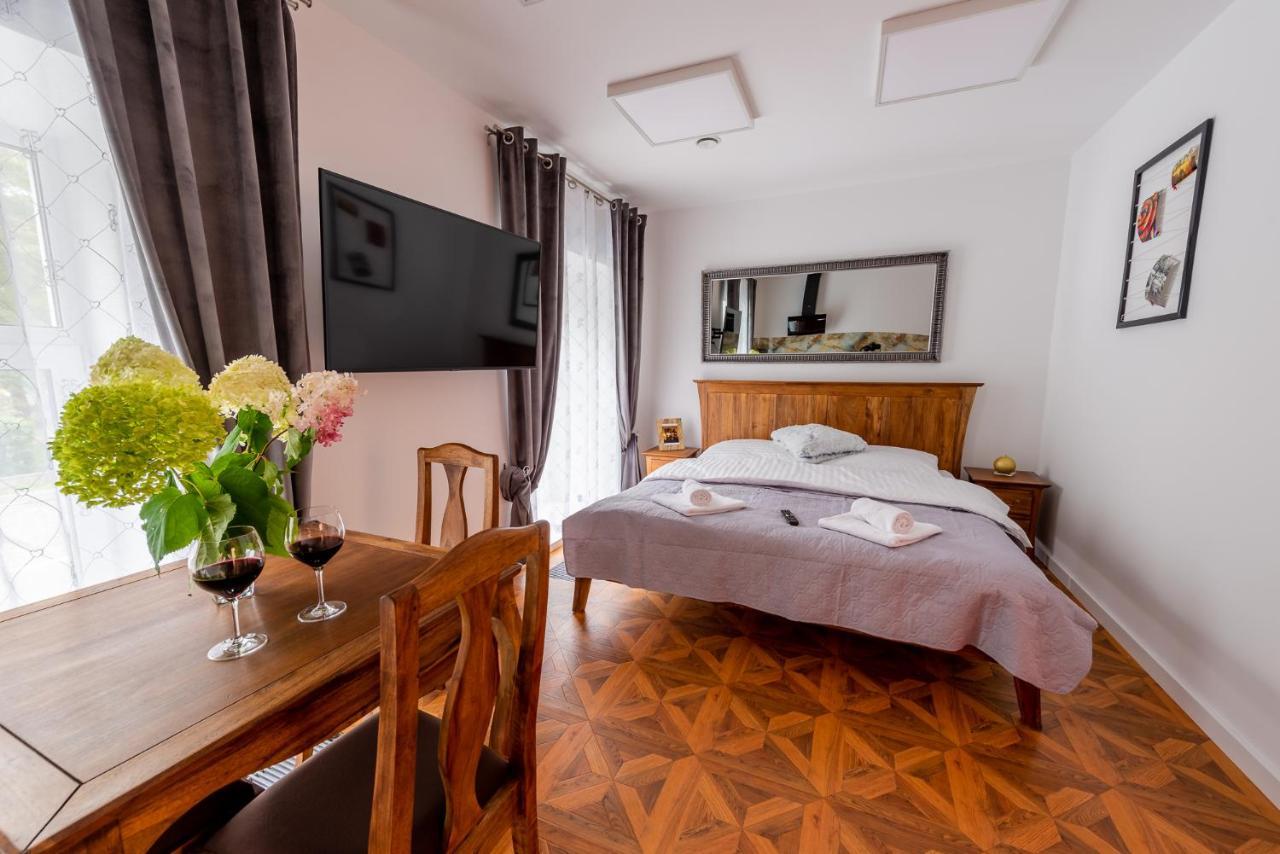Kamienica Zamenhofa - Apartamenty Na Wynajem Bialystok Exterior photo