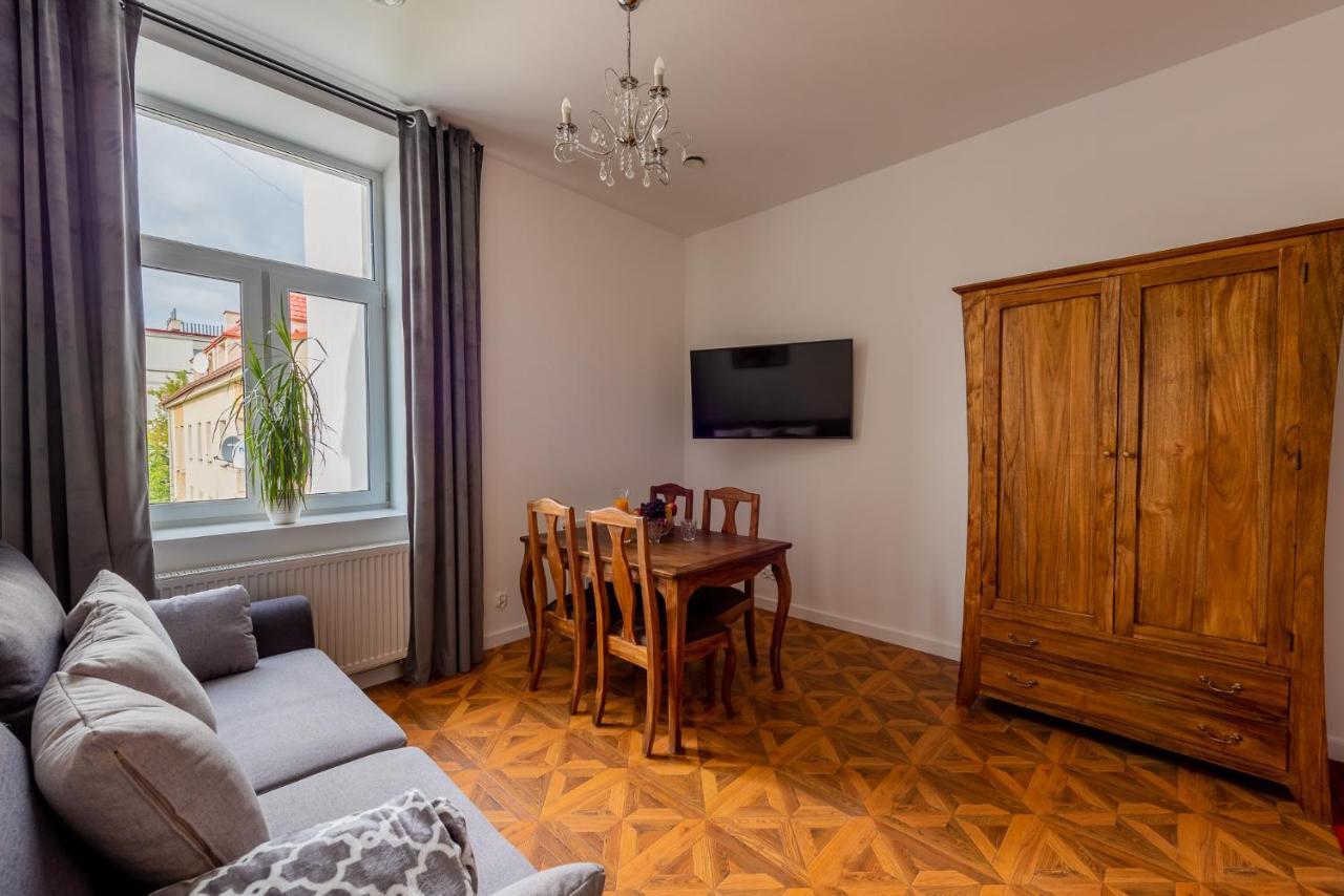 Kamienica Zamenhofa - Apartamenty Na Wynajem Bialystok Exterior photo